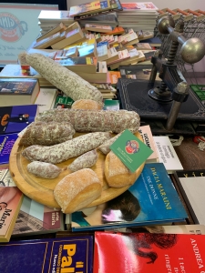 pane, salame e libri